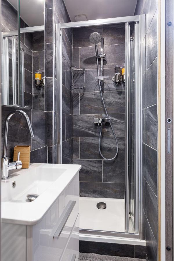 Suite Appart Place Versepuy Chantilly Eksteriør bilde
