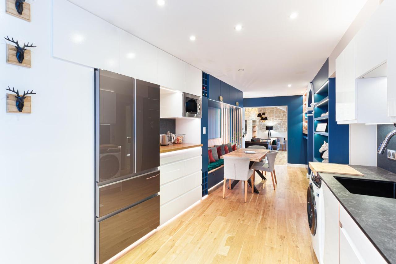 Suite Appart Place Versepuy Chantilly Eksteriør bilde